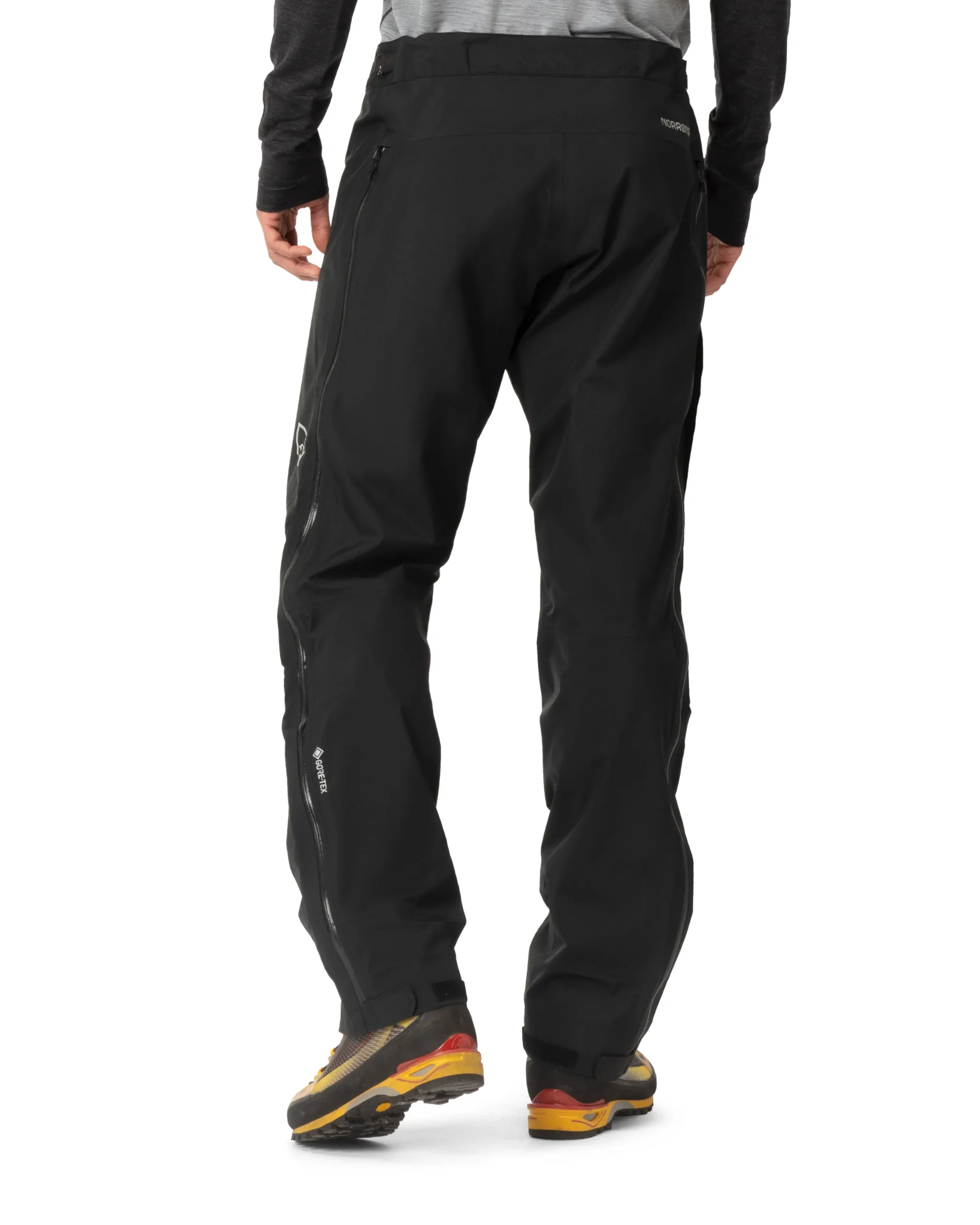 Norrøna Falketind Gore-Tex Paclite Pants M's Caviar Black Sale
